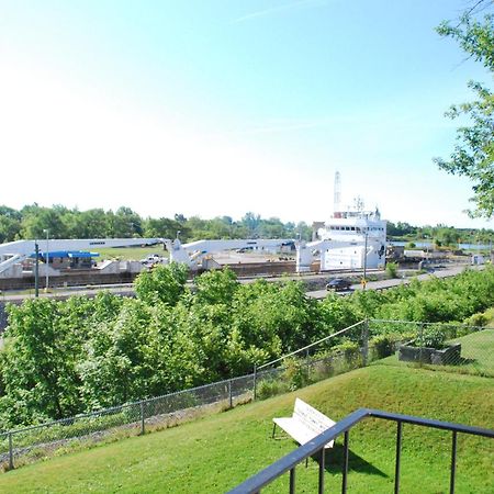The Inn At Lock Seven Thorold Εξωτερικό φωτογραφία