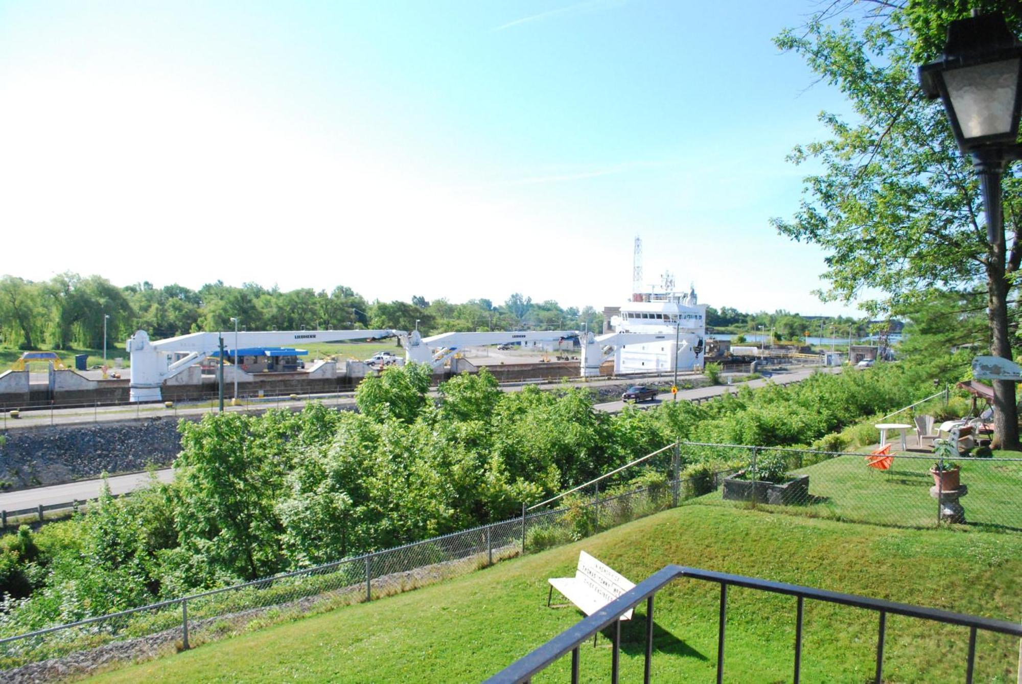 The Inn At Lock Seven Thorold Εξωτερικό φωτογραφία